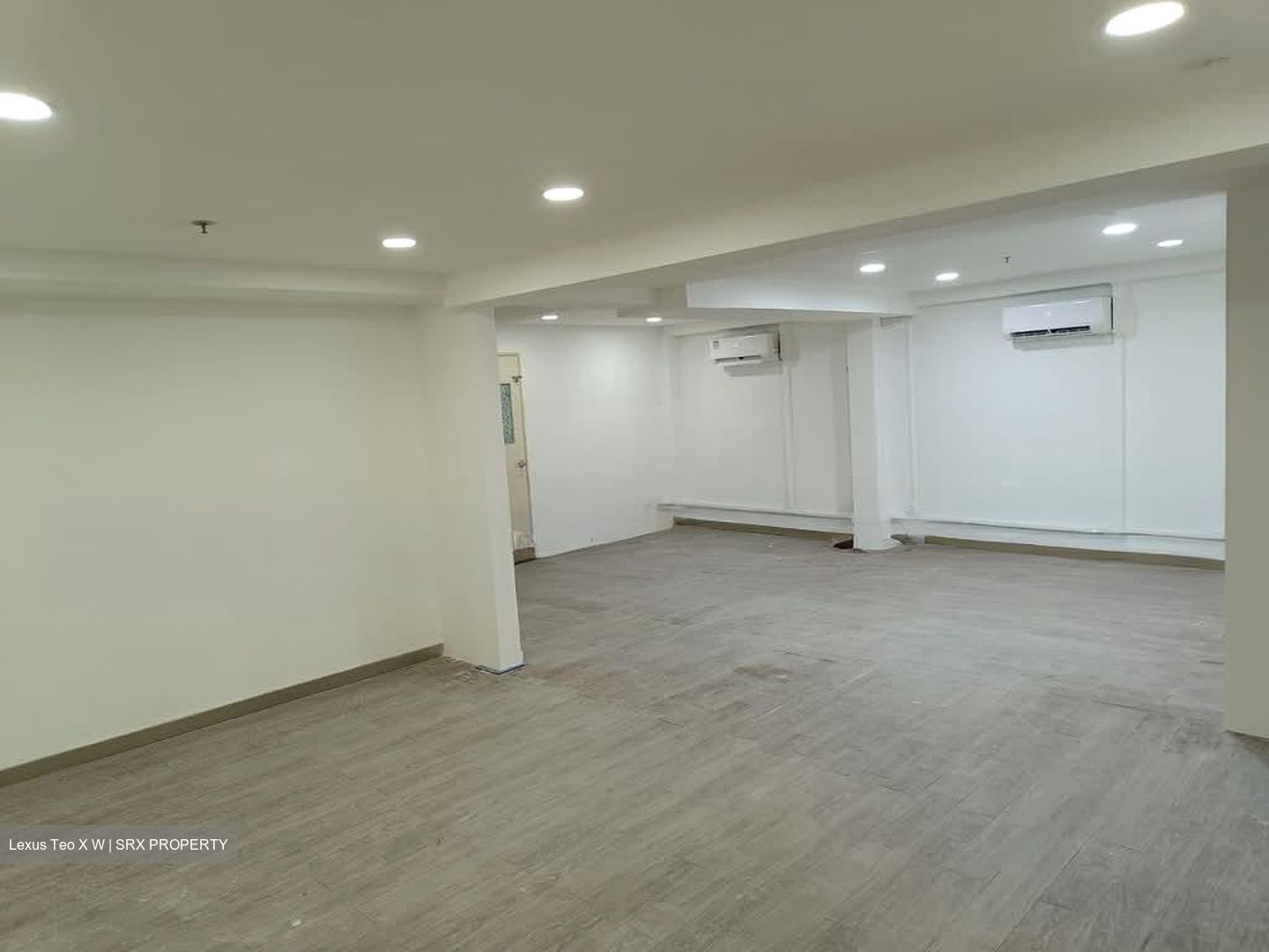 Premier @ Kaki Bukit (D14), Factory #598608071